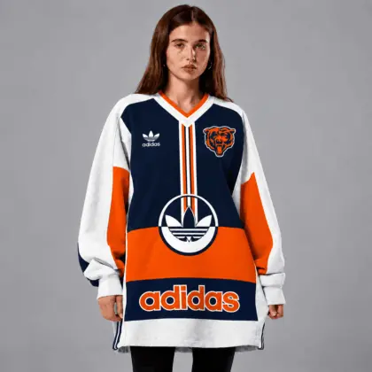Chicago Bears | Premium NFL Vintage Varsity Oversized V-Neck Sweatshirt TD