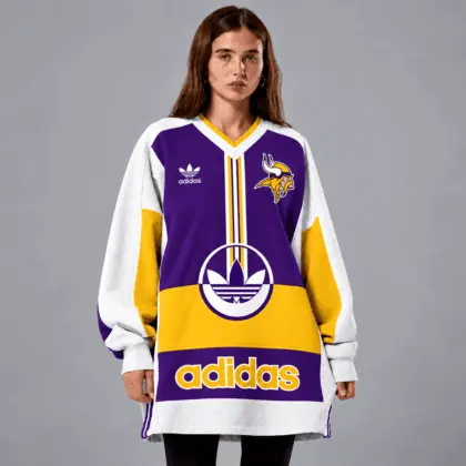 Minnesota Vikings | Premium NFL Vintage Varsity Oversized V-Neck Sweatshirt TD