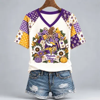 Minnesota Vikings | Premium NFL Rustic Floral Bow & Pumpkin V-Neck TD