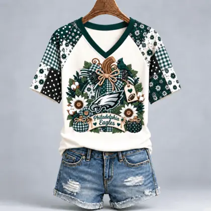 Philadelphia Eagles | Premium NFL Rustic Floral Bow & Pumpkin V-Neck TD