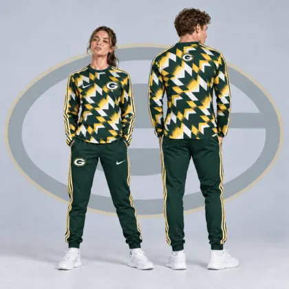 Green Bay Packers | Premium NFL Abstract Zigzag Camo Long Sleeve Crewneck Shirt & Triple Stripe Jogger Pants Set NDN