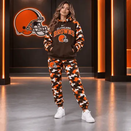 Cleveland Browns | Premium NFL Game Day Team Spirit Camo Tracksuit Set TD